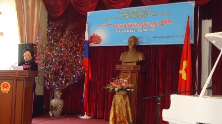 Chương trình "Hoa xuân dâng mẹ" mừng ngày 8/3 trong cộng đồng người Việt tại Nga - ảnh 1